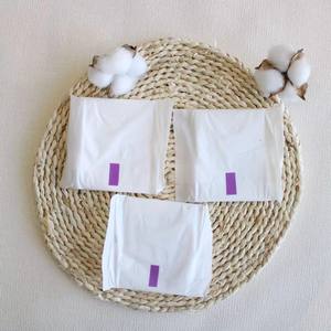 Serviettes hygiéniques OEM et produits de <span class=keywords><strong>protection</strong></span> des ailes en coton super absorbant avec ions négatifs pour l'hygiène personnelle - Product Image 3