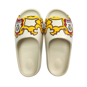 Sandales d'été pour hommes en EVA à semelle épaisse, pantoufles d'intérieur et d'extérieur antidérapantes, sandales de sport douces, vente en gros pour hommes, usage domestique - Product Image 1