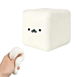 Giocattoli Antistress a Forma di Tofu Sigillato, Palline Morbide a Lenta Risalita per Bambini e Adulti, Vendita all'Ingrosso - Product Image 1