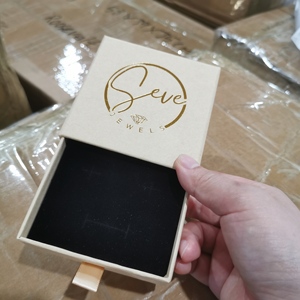 Hot Selling Packaging Jewelry Box With Pouch Wholesale Custom Logo Necklace Packaging Envelope Microfiber Jewelry Pouch - Product Image 2