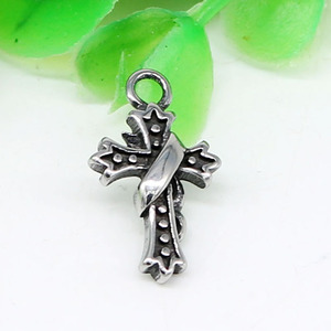 yunnique - Pendentif croix en acier inoxydable pour la fabrication de bracelets, forme irrégulière, finition soignée, GZY-316-43 - Product Image 1