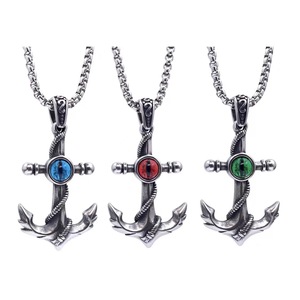 Collier en acier inoxydable avec pendentif œil porte-bonheur pour hommes et femmes, bijoux cadeaux à thème - Product Image 1