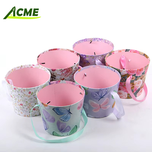 Vente en gros de boîte cadeau en carton portable en <span class=keywords><strong>forme</strong></span> de tonneau de fleurs colorées pour la Saint Valentin - Product Image 6