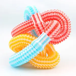 双色流行挤压音管管道感官玩具，DIY塑料形状可变坐立不安管玩具