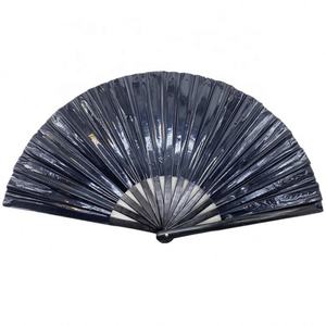 Ventilador de mano de PVC plegable de bambú holográfico iridiscente, estilo floral de 33cm para festivales y fiestas Rave - Product Image 2