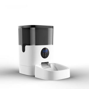 Distributeur automatique de nourriture pour chiens moyens/grands, 4L/6L, intelligent, contrôlé par application, sans déversement, sans saleté, en plastique de qualité alimentaire, surélevé - Product Image 1