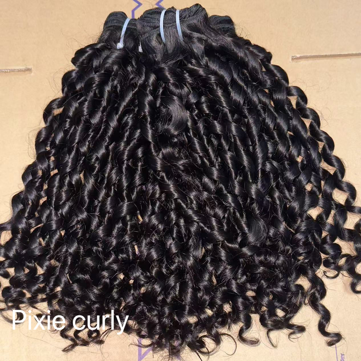 1 ชิ้น วิกผมลอนสั้นทรงพิกซี่