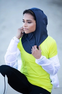 Personnalisé femmes musulmanes respirant maille tissu évacuation de l'humidité dames islamique Fitness Gym course Jogging écharpe <span class=keywords><strong>sport</strong></span> Hijab - Product Image 4