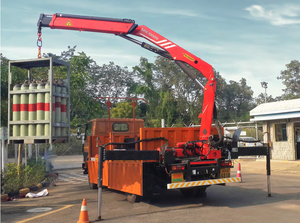 PALFINGER Grúa montada en camión de 5,7 toneladas SPK10000A Grúa de pluma de nudillo 8,2 M Alcance hidráulico - Product Image 2