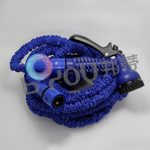 Manguera de Agua Ligera, Expandible, Flexible, Fácil de Transportar y de Almacenamiento Rápido con Pistola de 7 Boquillas - Product Image 3
