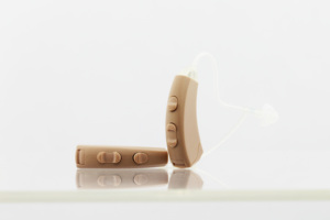 Audífonos OTC de Alta Potencia con Control por Aplicación y Transmisión Bluetooth, Aptos para Personas con Pérdida Auditiva de Moderada a Severa - Product Image 2