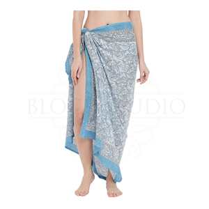 ผ้าซิ่นพิมพ์ลายบล็อกสีน้ำเงินแบบดั้งเดิมสำหรับผู้หญิง ผ้าคลุมบิกินี่น้ำหนักเบา เหมาะสำหรับใส่ไปชายหาดและรีสอร์ทในฤดูร้อน - Product Image 5