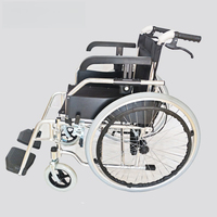 Fauteuil roulant manuel pliable et léger, facile à plier, pour les voyages et le transport, pour les personnes âgées, construction métallique durable