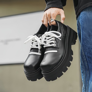 รองเท้าหนังอ็อกซ์ฟอร์ดทรงทันสมัยสำหรับฤดูใบไม้ร่วง พื้นหนา หัวมน เพิ่มความสูง ดีไซน์สำหรับธุรกิจ ระบายอากาศได้ดี ทำจากหนังแก้ว - Product Image 1