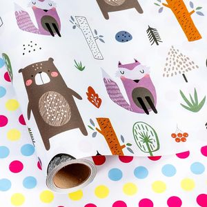Papel de Regalo Reversible con Tema de Animales del Bosque, 17 Pulgadas x 16.5 Pies, Papel Ecológico para Manualidades - Product Image 1