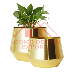 Antique <b>Brass</b> Hammered Design Flower <b>Pots</b> Planter for Indoor and Outdoor Decorations Hot Selling Iron Planters for Sale - Product Image 4