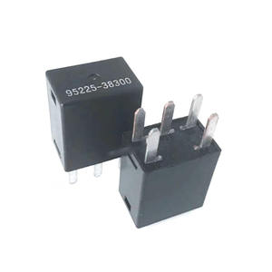 95225-38300 electromagnetismo de 5 pines para relé - Product Image 1