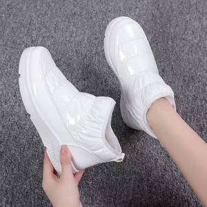 All'ingrosso nuove scarpe da neve invernali e stivali di peluche da donna, stivali da neve da donna ispessiti e caldi - Product Image 2
