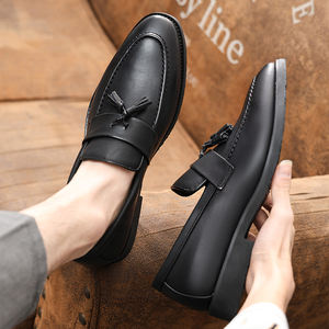 Mocassins d'automne pour hommes, formels et décontractés, antidérapants, brillants, pour le travail, grandes tailles, chaussures de soirée décontractées, chaussures d'affaires de luxe - Product Image 4