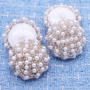 Tùy chỉnh tay may New Polyester Acryl nút vải đính cườm trang trí nút - Product Image 1