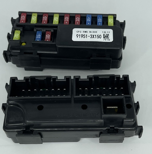 Boîtier de fusibles interne pour voiture 919513X150, boîte à fusibles et relais pour réparation électrique du compartiment moteur Hyundai Kia - Product Image 1