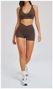 Ensemble de yoga sans bretelles pour femmes, sensation de peau nue, taille en V, leggings et shorts en spandex/nylon, haute élasticité, motif à carreaux, respirant - Product Image 3