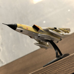 Kits d'avions miniatures 1:100, modèle d'avion en métal pour collectionneurs, modèle d'avion de chasse Tornado, avion de combat - Product Image 4