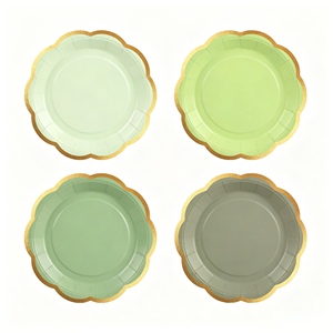 Solución de Vajilla Verde Salvia - Platos y Servilletas con Borde Dorado OEM para Marcas de Bodas - Proveedor de Soluciones para Eventos - Product Image 6