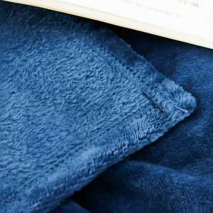 Mantas de alta calidad de microfibra Coral Fleece Queen-Size Multicolor acolchado suave excelente para el verano disponible 96x140cm - Product Image 1