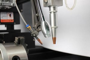 Macchina per Saldatura <span class=keywords><strong>Laser</strong></span> a Fibra Continua Automatica CNC di Alta Qualità, Prezzo <span class=keywords><strong>Laser</strong></span> 2000W - Product Image 2