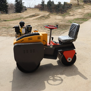 China Mini Minicargadora 500kg 700kg Cargador frontal Motor Bomba Engranaje Núcleo Componentes Fabricante Venta directa - Product Image 1