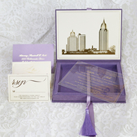 Invitations modernes en acrylique transparent avec dorure à chaud, boîte d'invitation de mariage luxueuse en velours violet clair avec ruban