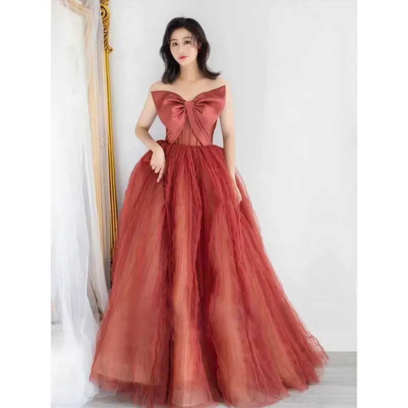 नई 2024 फैशन दुल्हन पार्टी के कपड़े कारमेल कोला क्लैरेट रेड टुटू वार्षिक पार्टी भोज सुरुचिपूर्ण शाम पोशाक दुल्हन पोशाक