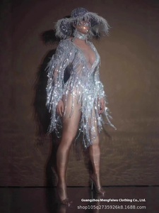 Performance di lusso per <span class=keywords><strong>cantanti</strong></span> e compagnie di ballo gonna di lusso con nappe d'argento con diamanti di fascia alta Siaman per il balletto Bar del Club - Product Image 4