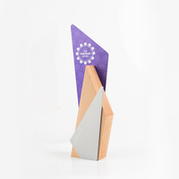 Médaille trophée en argent et en bois personnalisable Prix de l'entreprise honorifique en bois massif Sous-verres commémoratifs créatifs pour les promotions