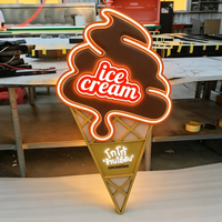 Enseigne murale lumineuse LED 3D en acier inoxydable en forme de crème glacée personnalisée avec logo rétroéclairé pour la publicité et la décoration de crèmes glacées