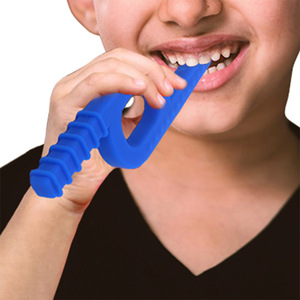 Q forma autismo personalizado al por mayor fabricante <span class=keywords><strong>Amazon</strong></span> gran oferta más nuevo silicona mordedor masticar juguetes masticar collares para bebé - Product Image 4