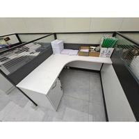 Postes de travail ergonomiques en L de haute qualité pour le personnel – Bureaux informatiques cloisonnés en gros