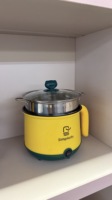 Vente chaude 1.8L cuisinière multi-usages Mini marmite électrique poêle électrique antiadhésive Mini cuiseur à riz électrique