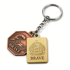 Llavero de Metal Personalizado con Forma de Oso, Regalo Coleccionable, Llavero con Colgante de Violín de Metal - Product Image 1