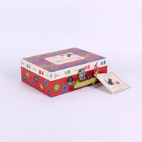 Boîte cadeau en carton en forme de valise pour enfants