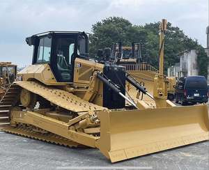 Secondhand D5 <b>Bulldozer</b> From Japan Original Small Crawler Dozer with Motor Pump & Engine Core Components for Sale - Product Image 1