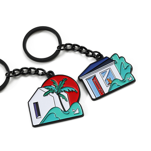 Porte-clés en métal émaillé coloré personnalisé en forme de maison avec logo - Product Image 3