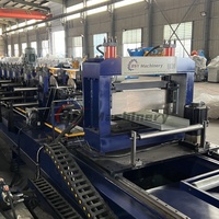 Machine de formage de profilés de chemins de câbles robustes en acier galvanisé pour la construction électrique