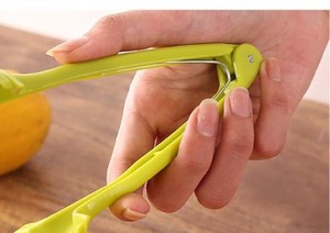 Kitchen Handheld Multi-functional Orange Lemon <b>Fruit</b> Slicer circular separator Handheld Multi-functional Food Tongs - Product Image 6