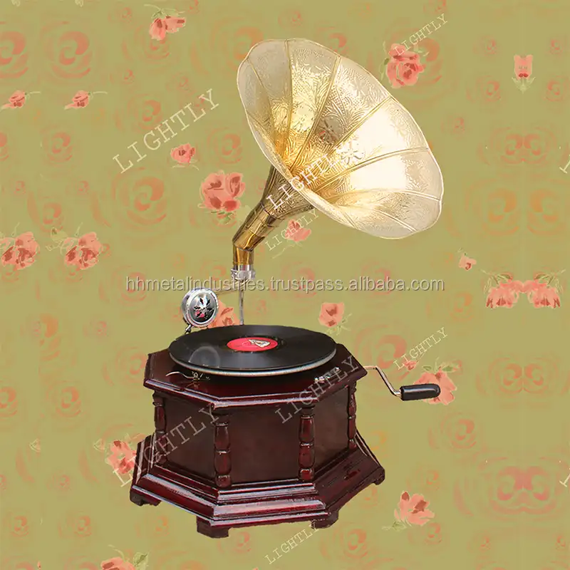 Latest Old Style Vintage Beautiful 28" Gramophone with disc recorded songs for Party Restaurant Bar Gifting