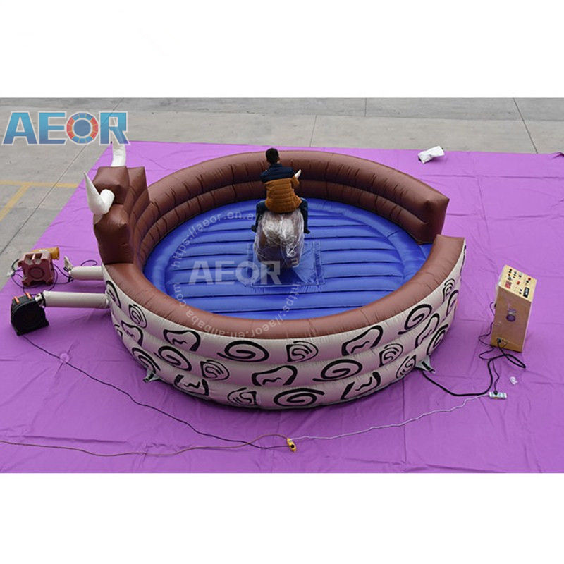 Ensemble complet (machine à taureaux, matelas gonflable, souffleur d'air, boîtier de commande)