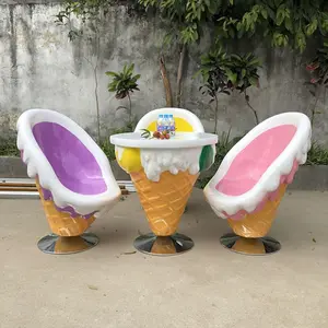 מכירה חמה חיצונית גלידה קונוס גלידה צורת תצוגת גלידה כיסאות לקישוט