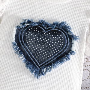 Completo Estivo 2026 per Bambine: Top con Maniche a Sbuffo e Cuore, Shorts in Denim - Set Due Pezzi Abbigliamento Coreano per Bambine - Product Image 4