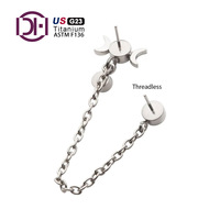 DFARS conforme F136 titane sans fil Triple Phase de lune Duo lunette ronde CZ avec chaîne Rolo Dangle Tops Cartilage Stud